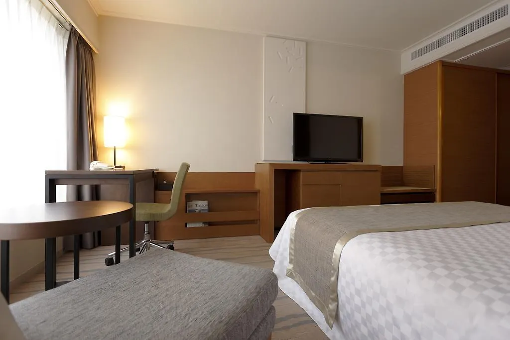 Keio Plaza Hotel Tokyo 5*,