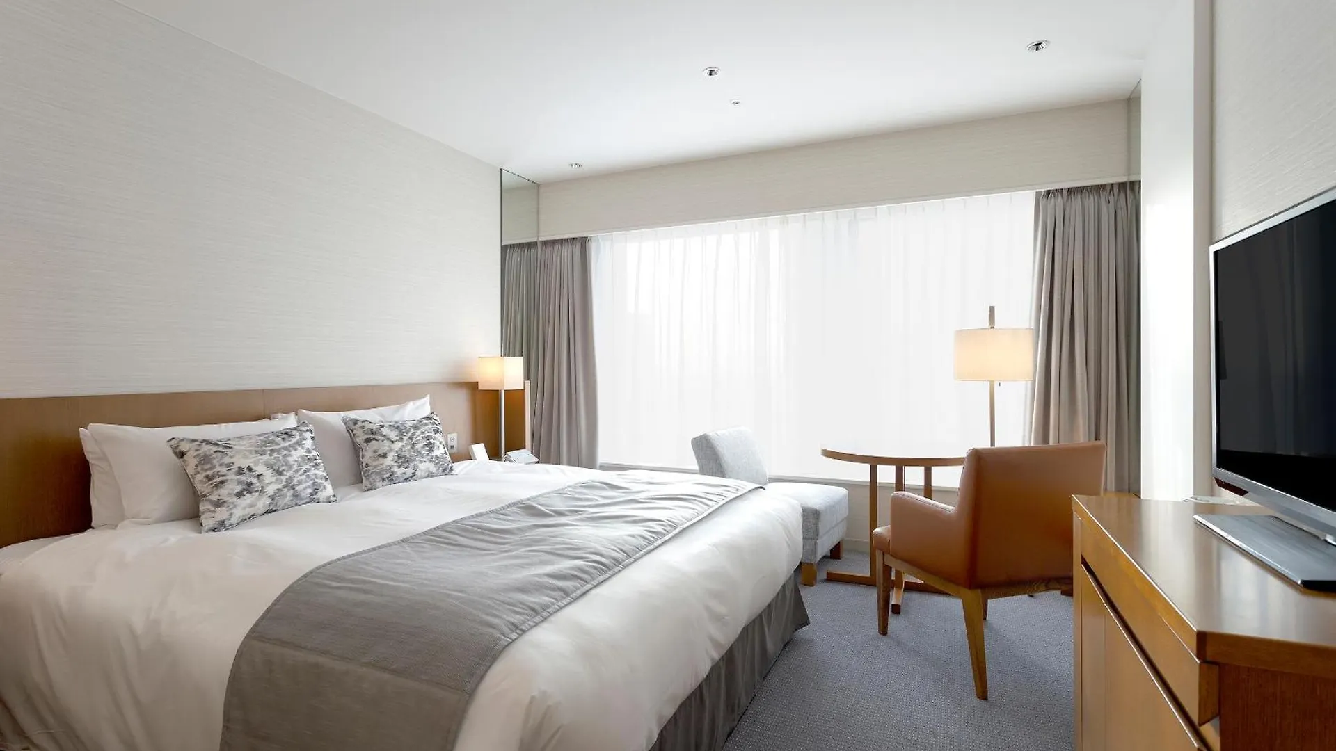 Keio Plaza Hotel Tokyo