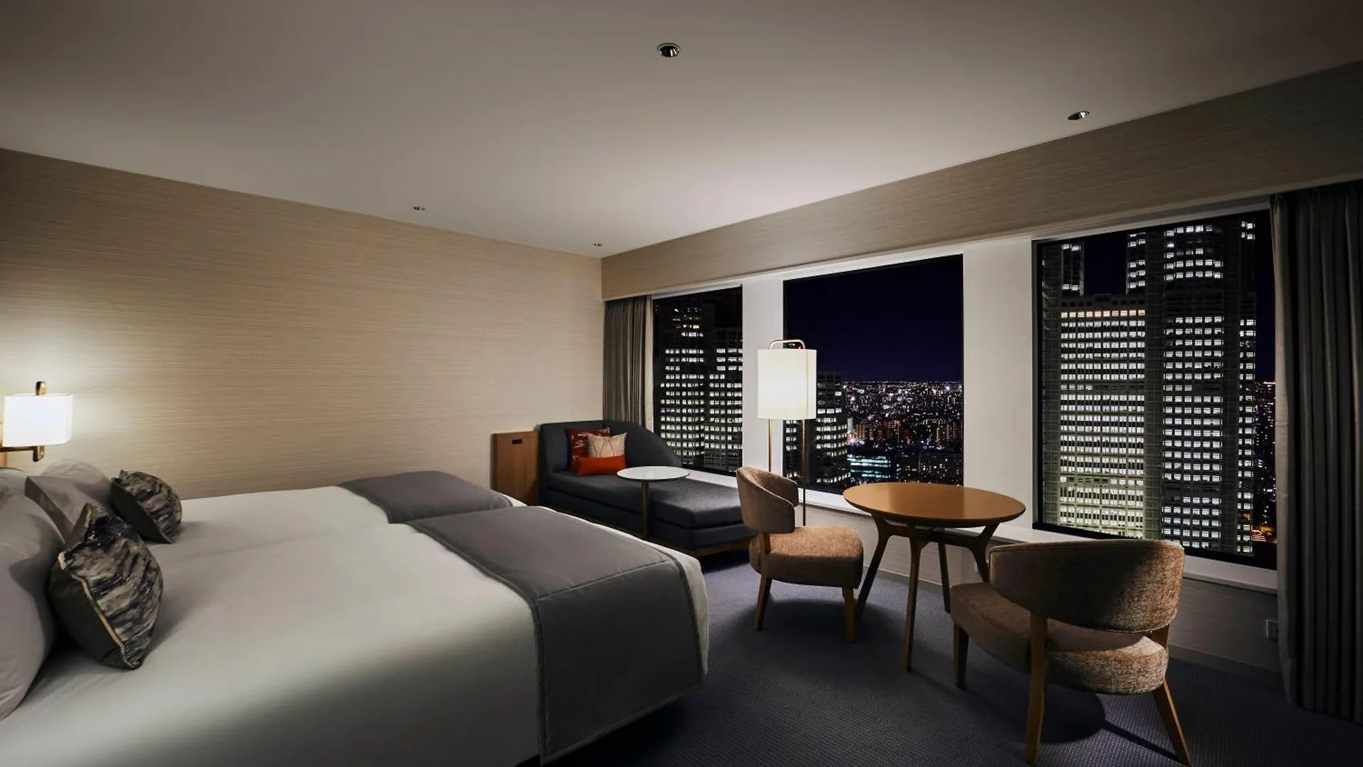 Keio Plaza Hotel Tokyo 5*,  Japan